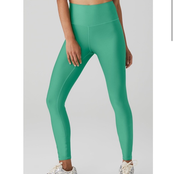 Alo Yoga High Waist Airlift Legging Lettuce NWT - Picture 1 of 5